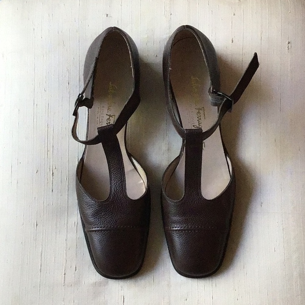 Ferragamo Brown Leather Women's Shoes
